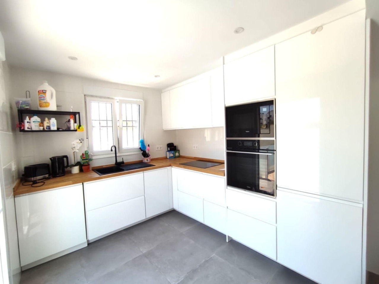 2 Bed, 2 Bath, HouseFor Sale, Playa Flamenca, Alicante