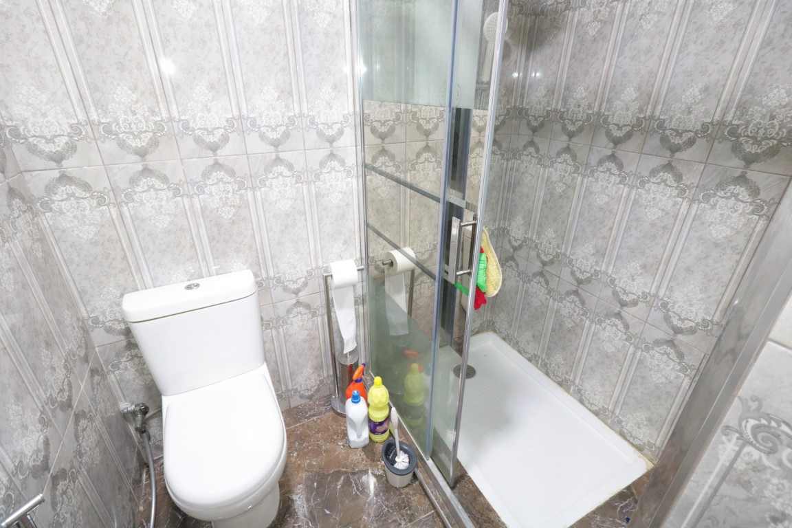 4 Bed, 2 Bath, ApartmentFor Sale, Torrevieja, Alicante