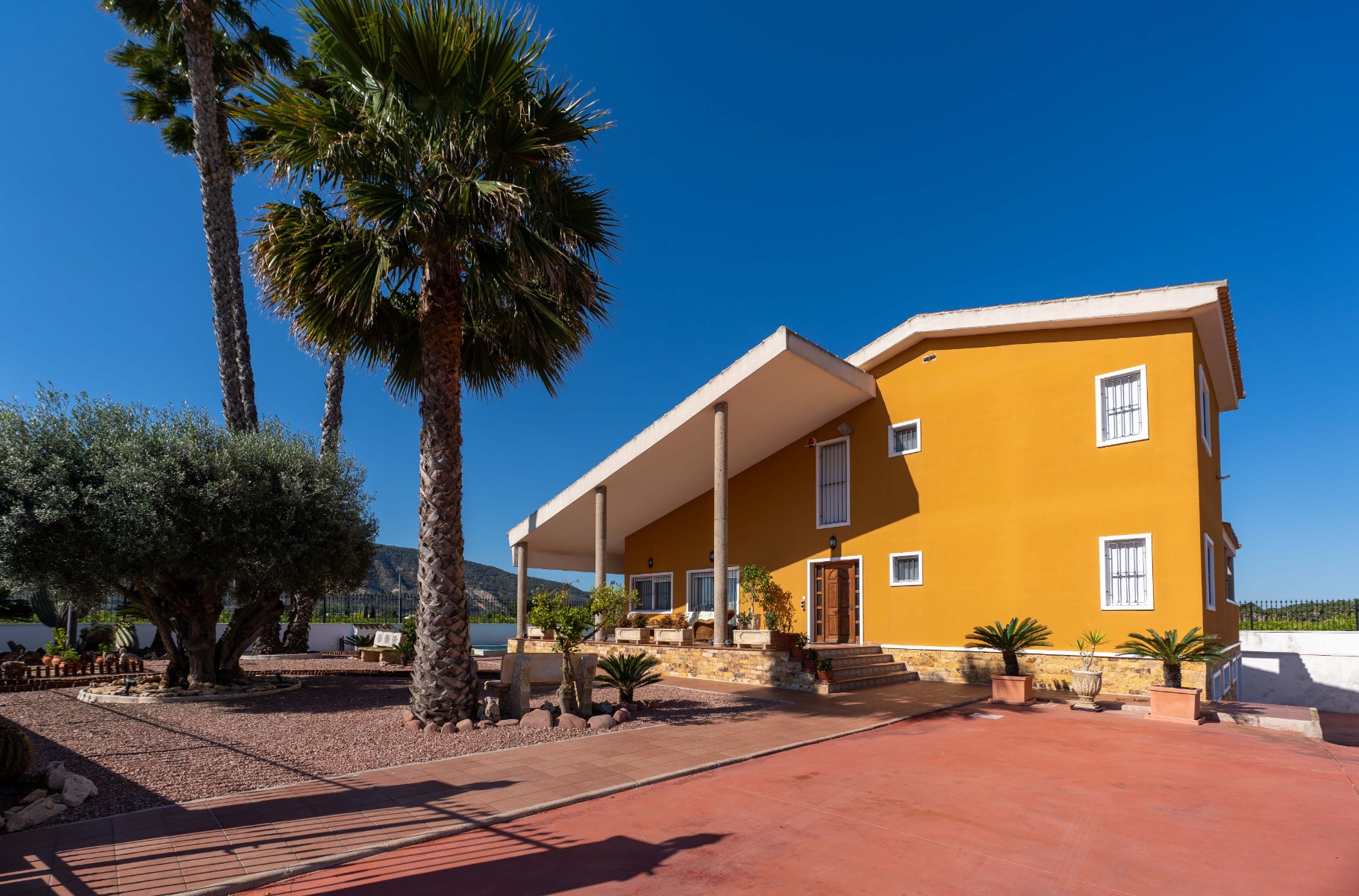 4 Bed, 2 Bath, HouseFor Sale, Orihuela, Alicante