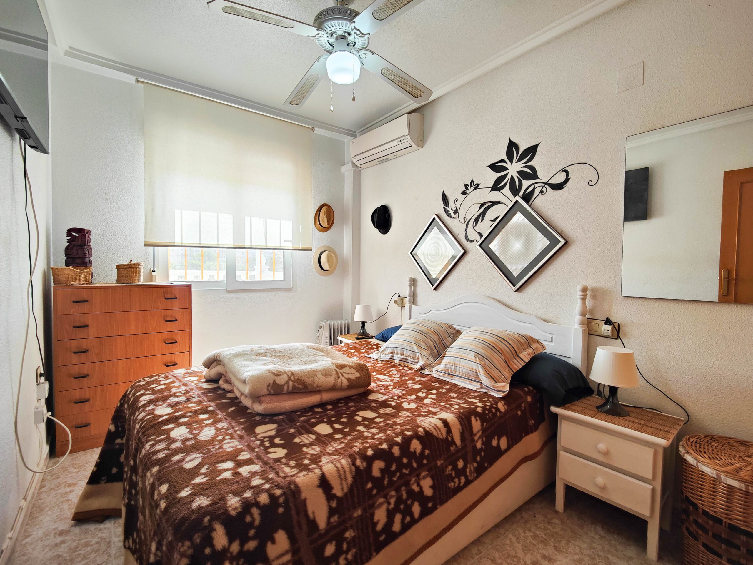 3 Bed, 1 Bath, HouseFor Sale, Torrevieja, Alicante