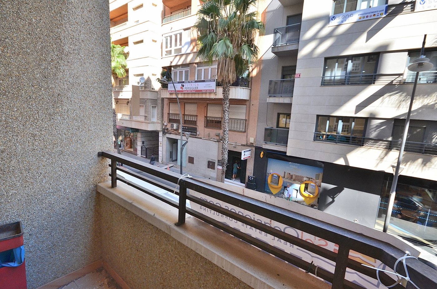 7 Bed, 2 Bath, ApartmentFor Sale, Torrevieja, Alicante