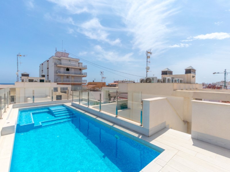 3 Bed, 2 Bath, ApartmentFor Sale, Torrevieja, Alicante