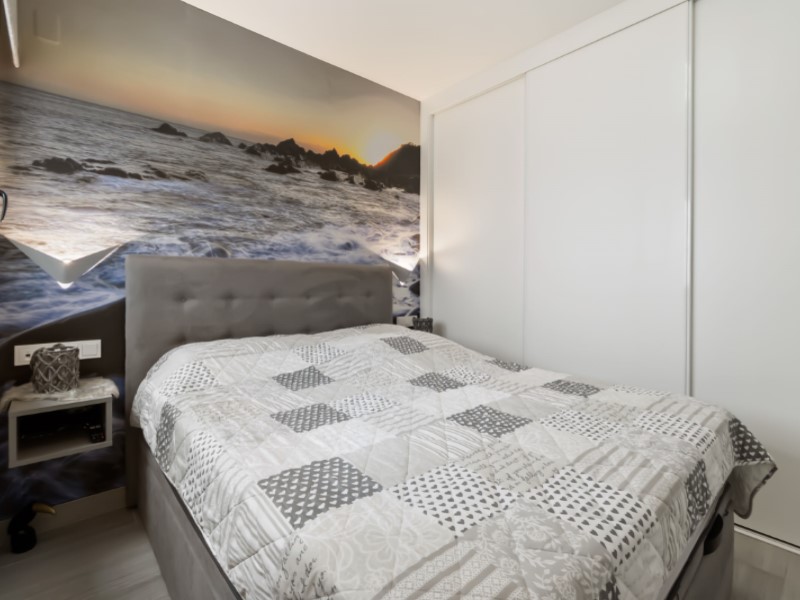 3 Bed, 2 Bath, ApartmentFor Sale, Torrevieja, Alicante