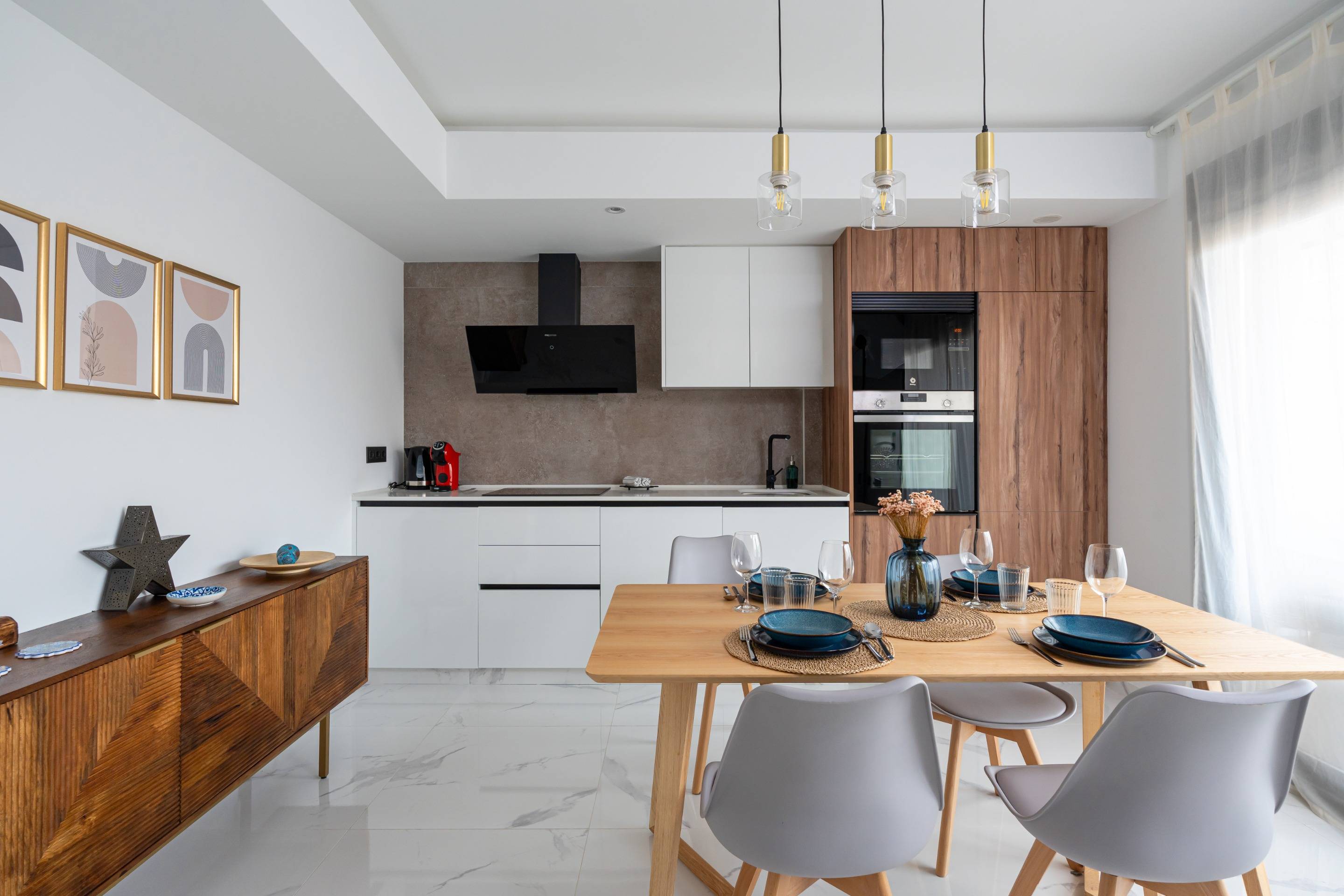 3 Bed, 2 Bath, ApartmentFor Sale, Torrevieja, Alicante