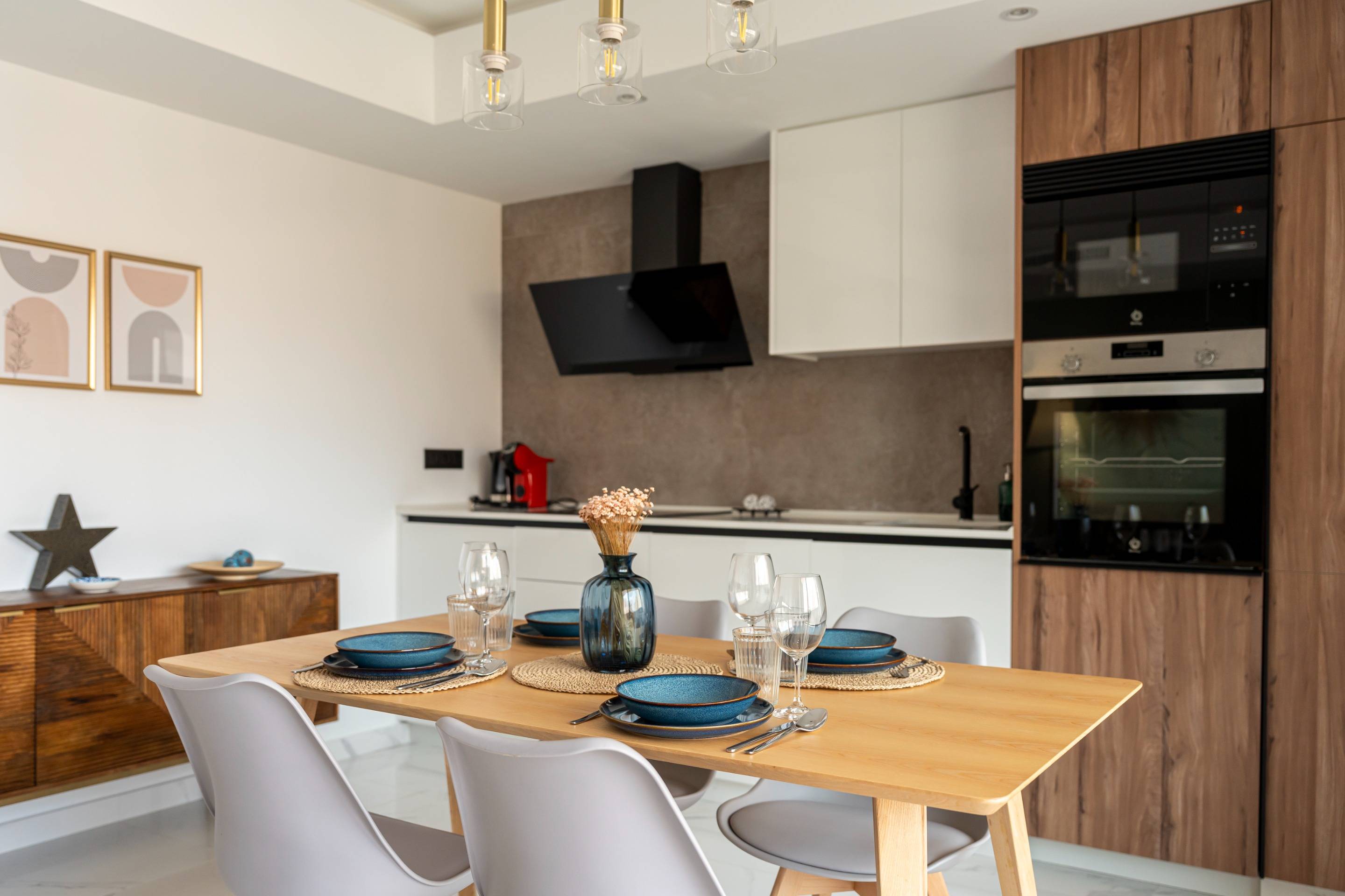 3 Bed, 2 Bath, ApartmentFor Sale, Torrevieja, Alicante