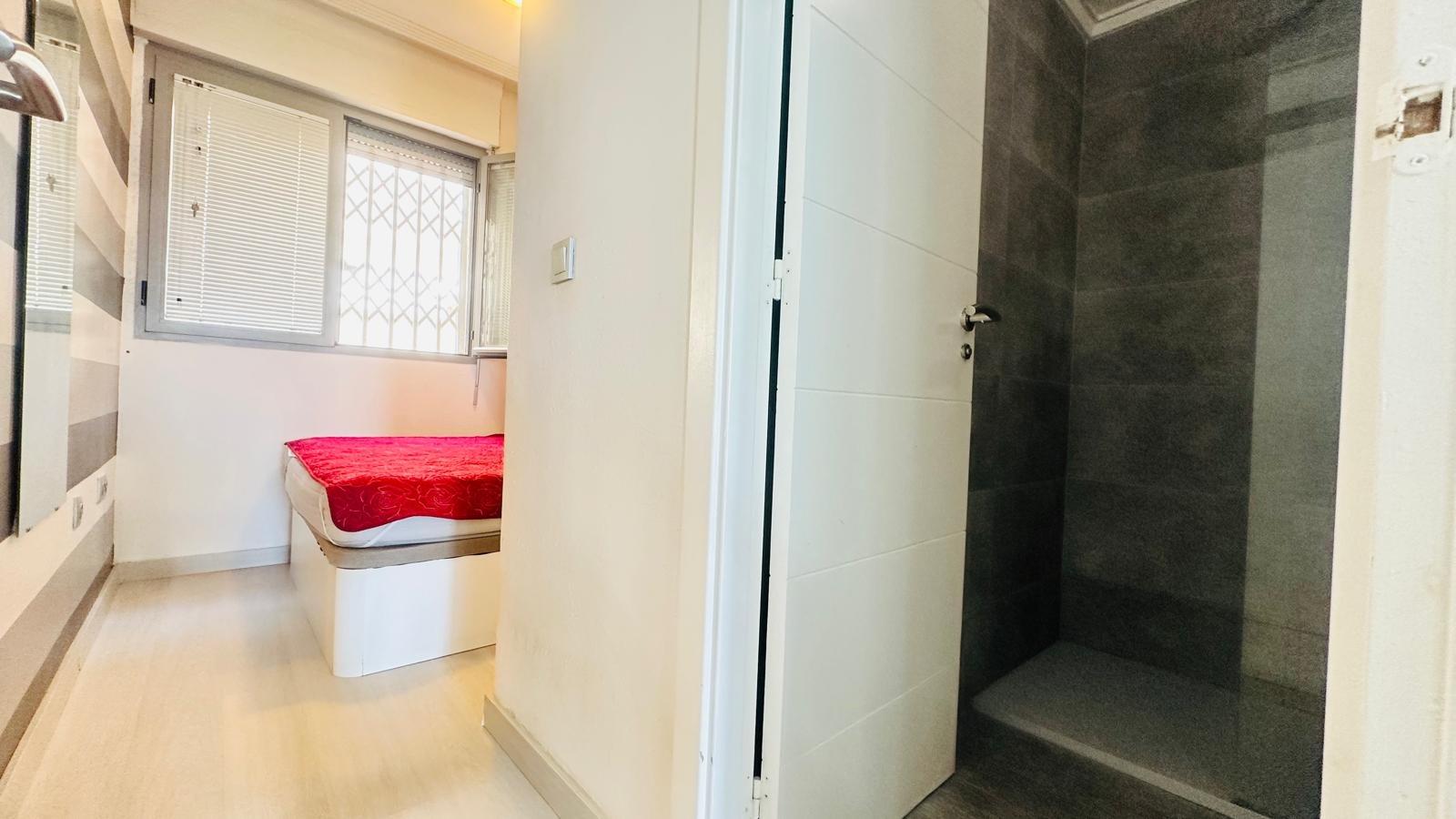 2 Bed, 2 Bath, ApartmentFor Sale, Torrevieja, Alicante 2 Bed, 2 Bath, ApartmentFor Sale, Torrevieja, Alicante