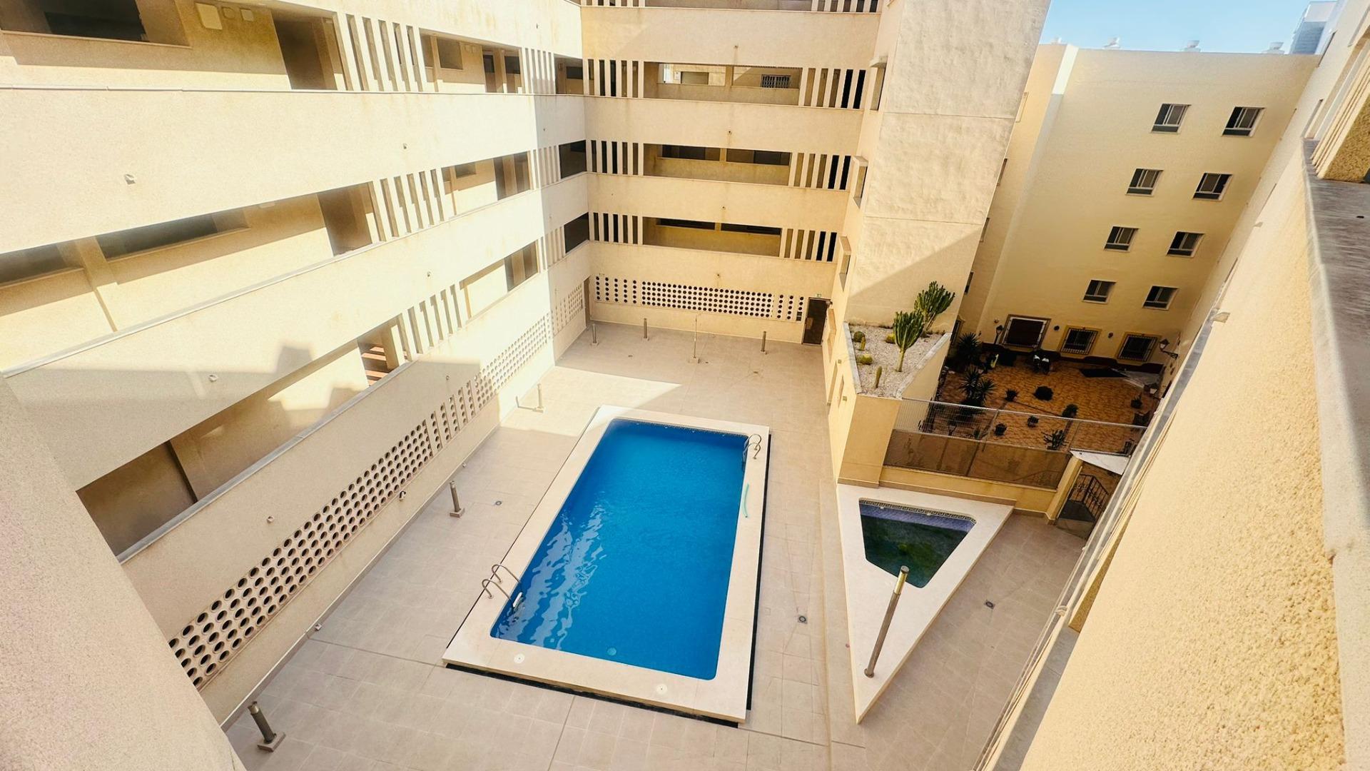 2 Bed, 2 Bath, ApartmentFor Sale, Torrevieja, Alicante 2 Bed, 2 Bath, ApartmentFor Sale, Torrevieja, Alicante
