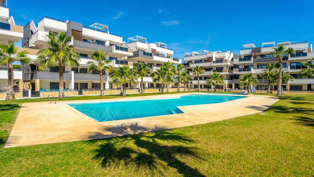 2 Bed, 2 Bath, ApartmentFor Sale, Los Altos, Alicante
