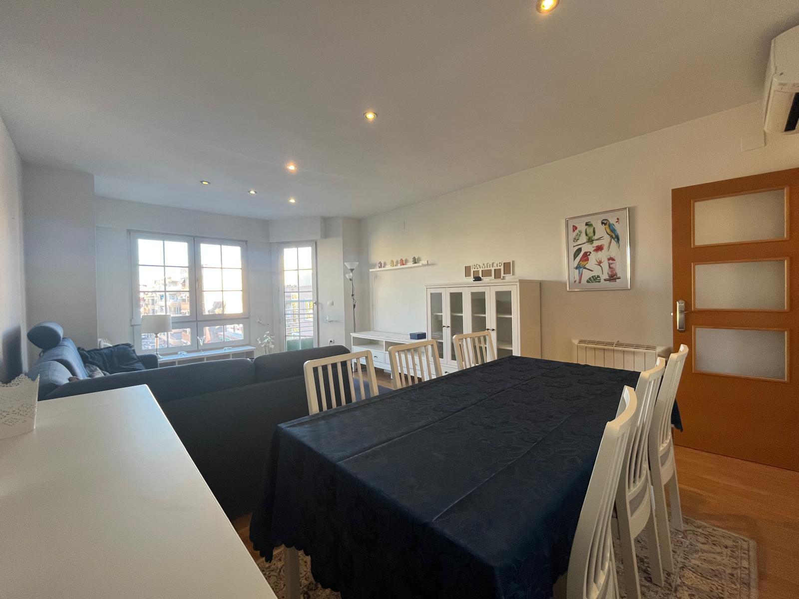 4 Bed, 2 Bath, ApartmentFor Sale, Torrevieja, Alicante 4 Bed, 2 Bath, ApartmentFor Sale, Torrevieja, Alicante