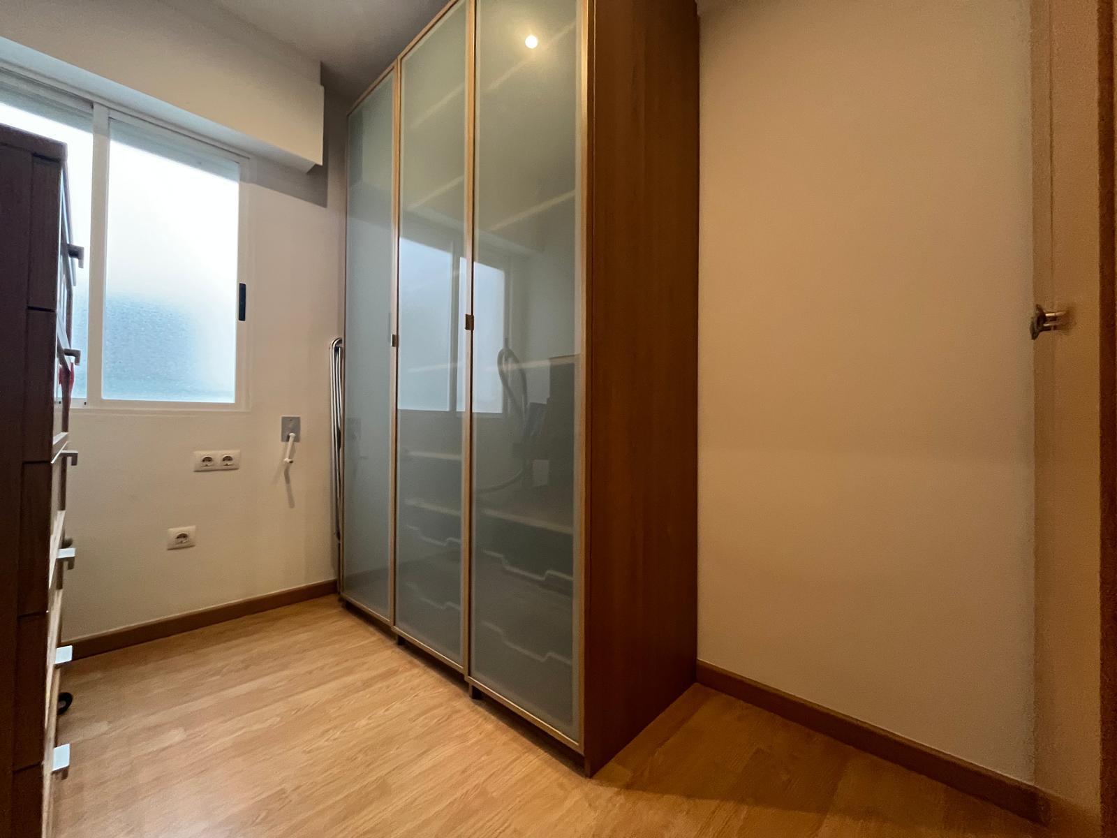 4 Bed, 2 Bath, ApartmentFor Sale, Torrevieja, Alicante 4 Bed, 2 Bath, ApartmentFor Sale, Torrevieja, Alicante