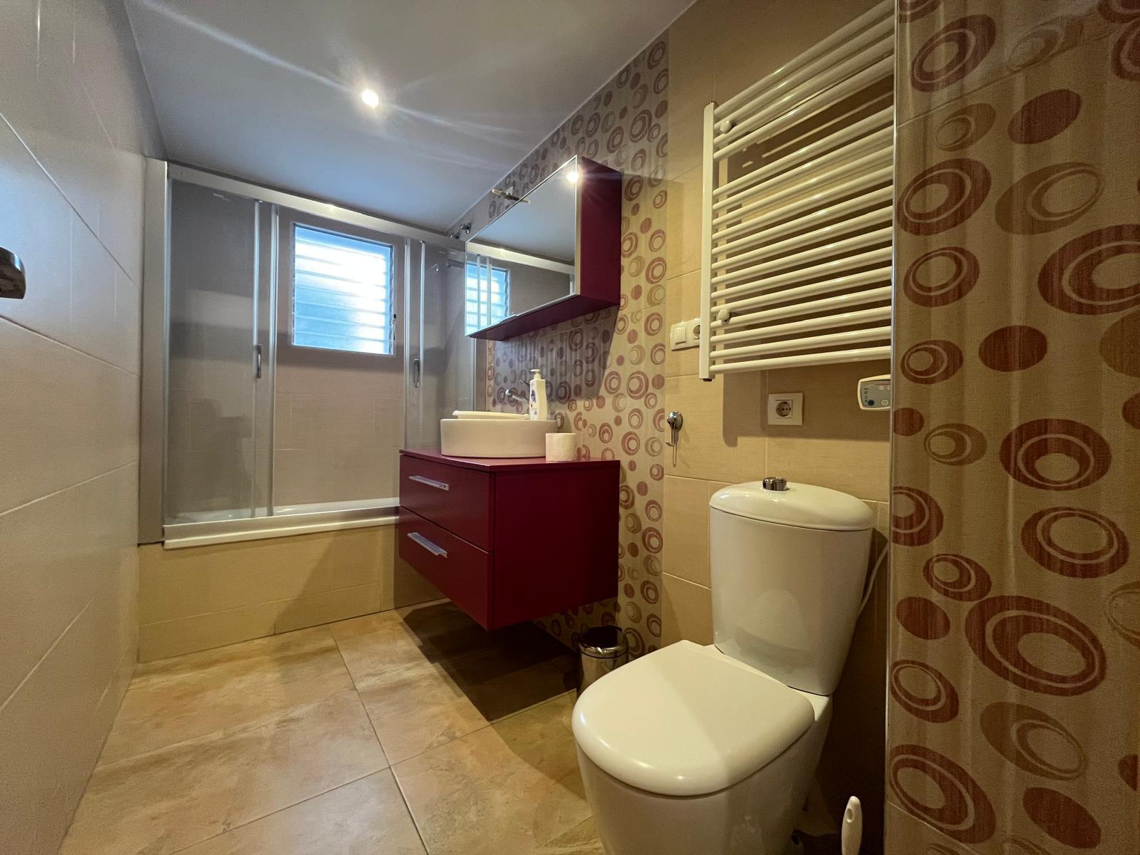 4 Bed, 2 Bath, ApartmentFor Sale, Torrevieja, Alicante 4 Bed, 2 Bath, ApartmentFor Sale, Torrevieja, Alicante