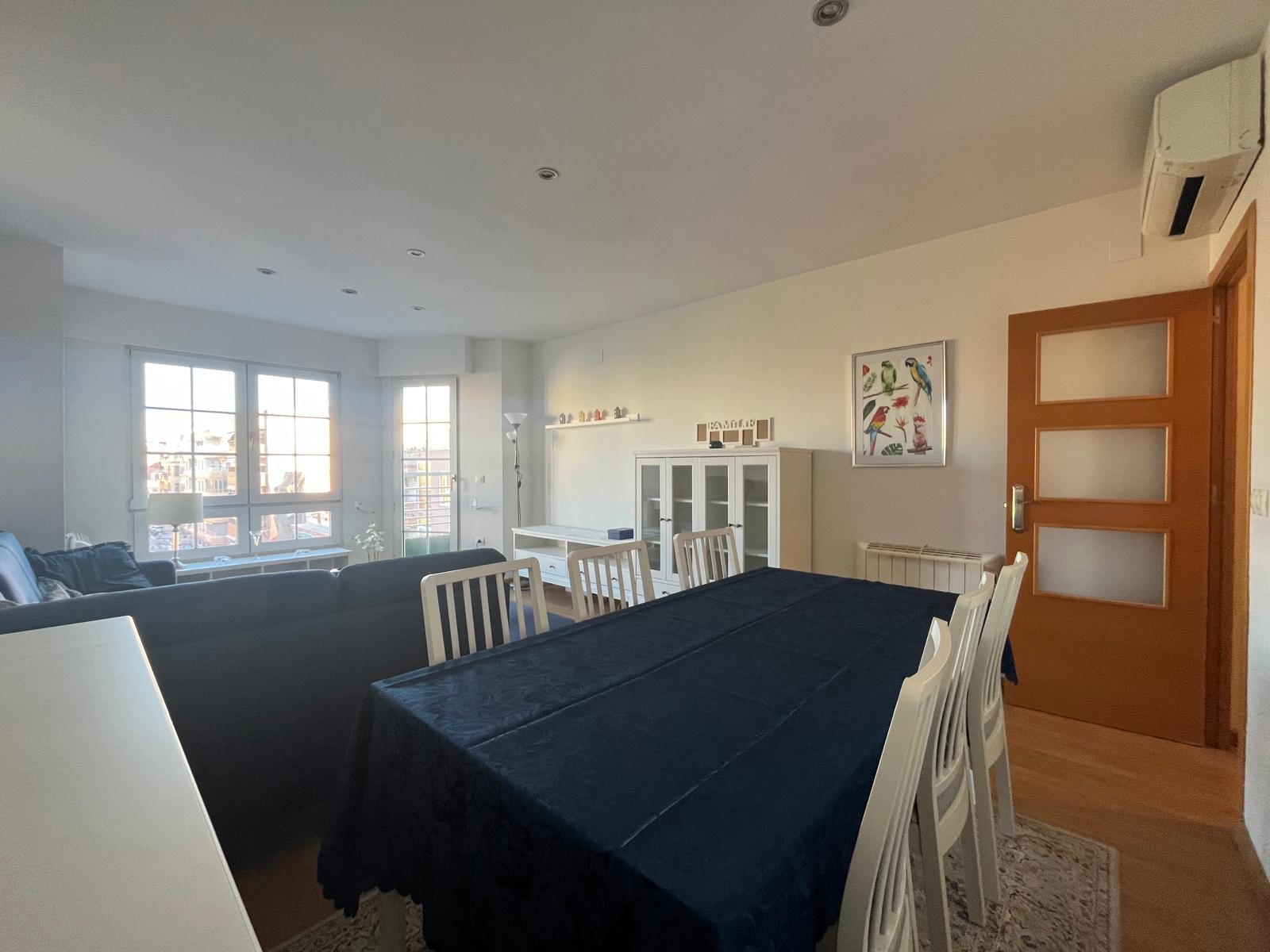 4 Bed, 2 Bath, ApartmentFor Sale, Torrevieja, Alicante 4 Bed, 2 Bath, ApartmentFor Sale, Torrevieja, Alicante