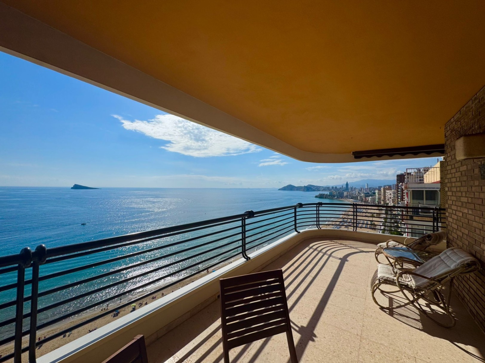 3 Bed, 2 Bath, ApartmentFor Sale, Benidorm, Alicante 3 Bed, 2 Bath, ApartmentFor Sale, Benidorm, Alicante