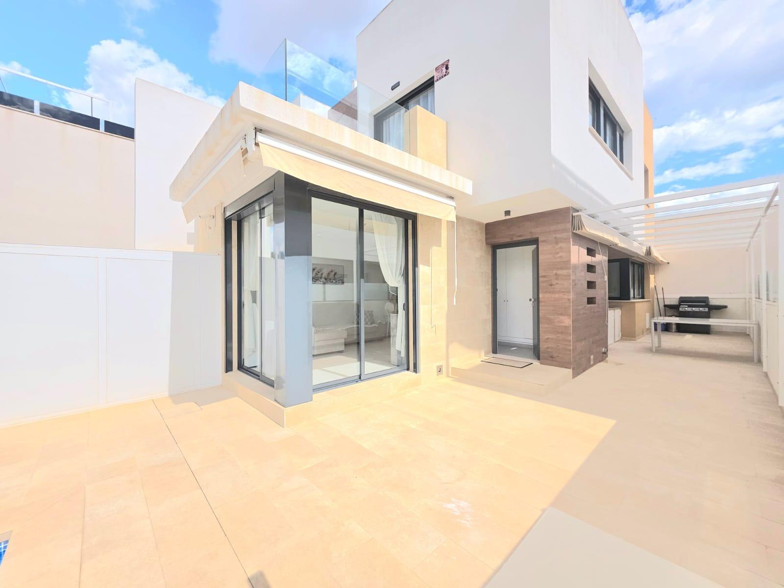 3 Bed, 3 Bath, HouseFor Sale, San Pedro Del Pinatar, Murcia 3 Bed, 3 Bath, HouseFor Sale, San Pedro Del Pinatar, Murcia