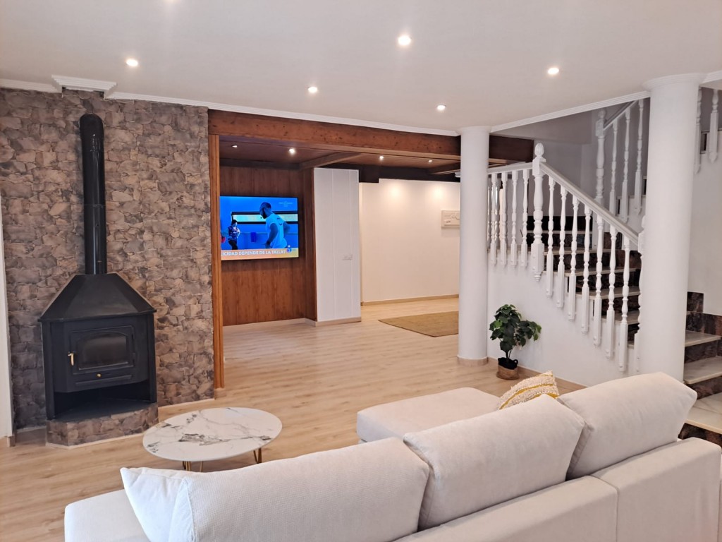 5 Bed, 3 Bath, HouseFor Sale, Orihuela, Alicante 5 Bed, 3 Bath, HouseFor Sale, Orihuela, Alicante