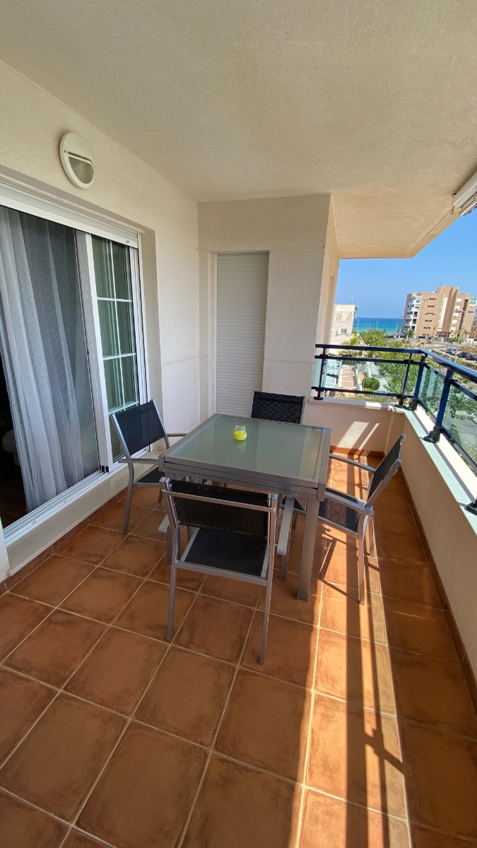 2 Bed, 1 Bath, ApartmentFor Sale, Mil Palmeras, Alicante