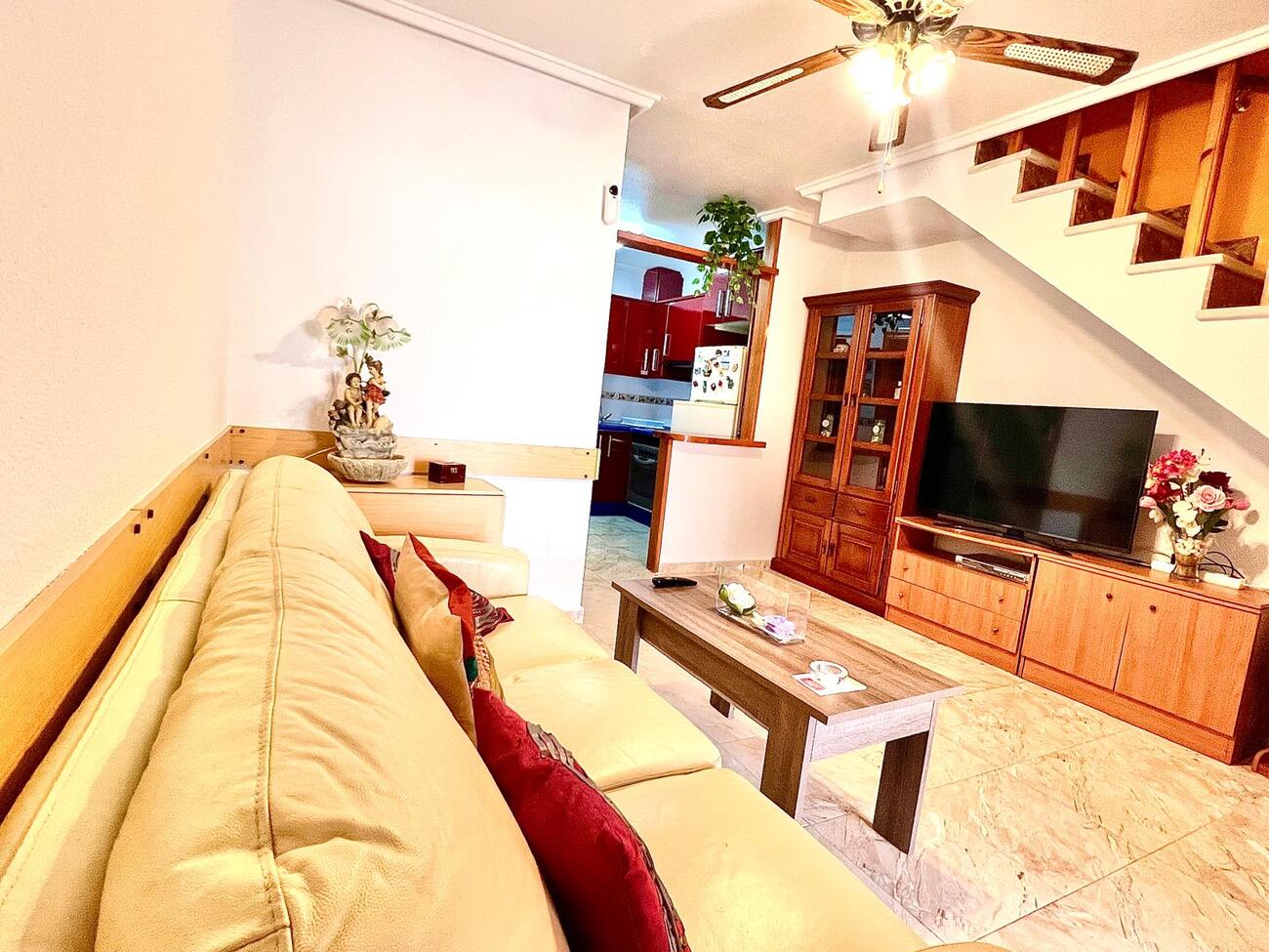 3 Bed, 2 Bath, ApartmentFor Sale, Torrevieja, Alicante