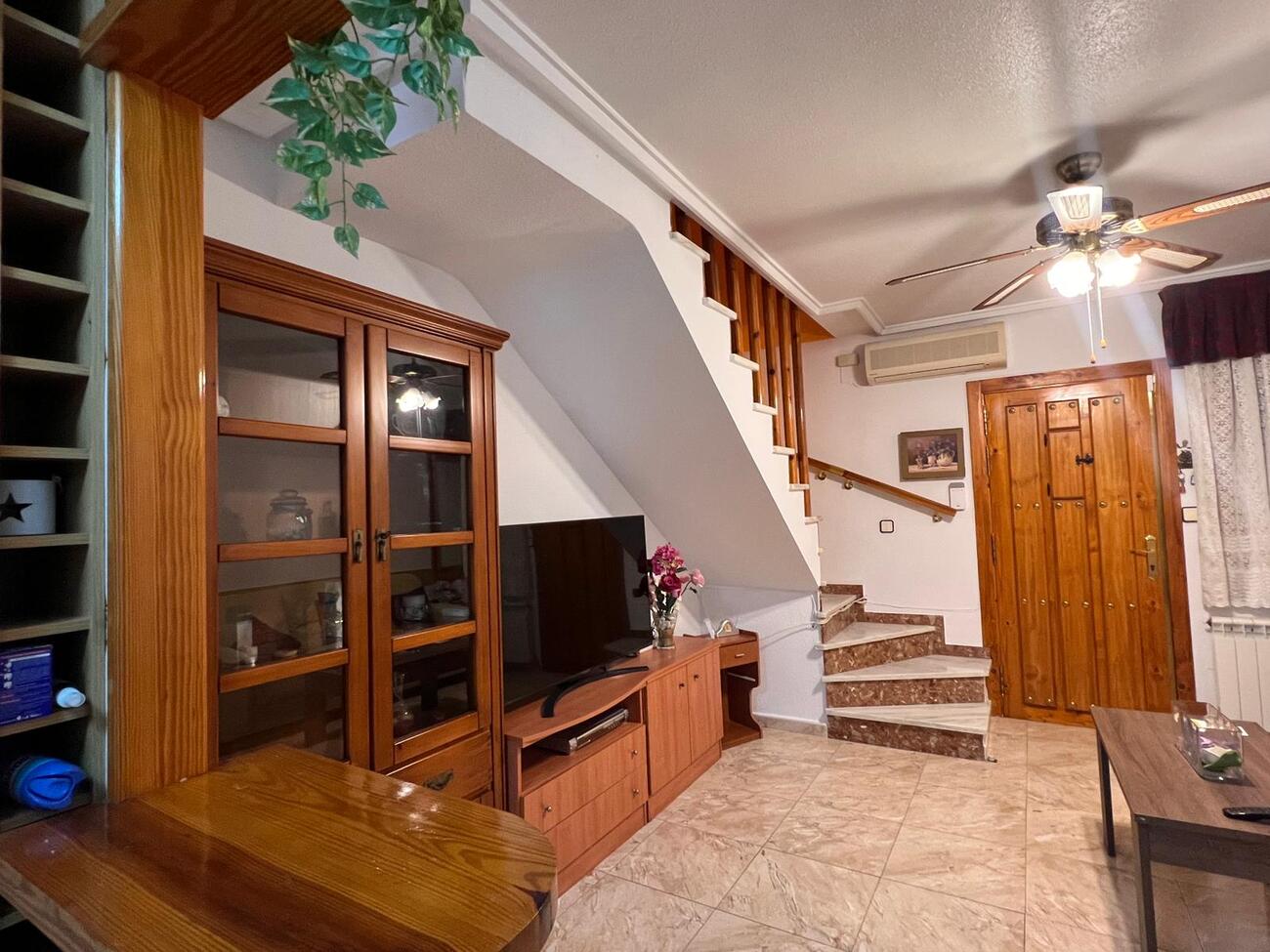 3 Bed, 2 Bath, ApartmentFor Sale, Torrevieja, Alicante