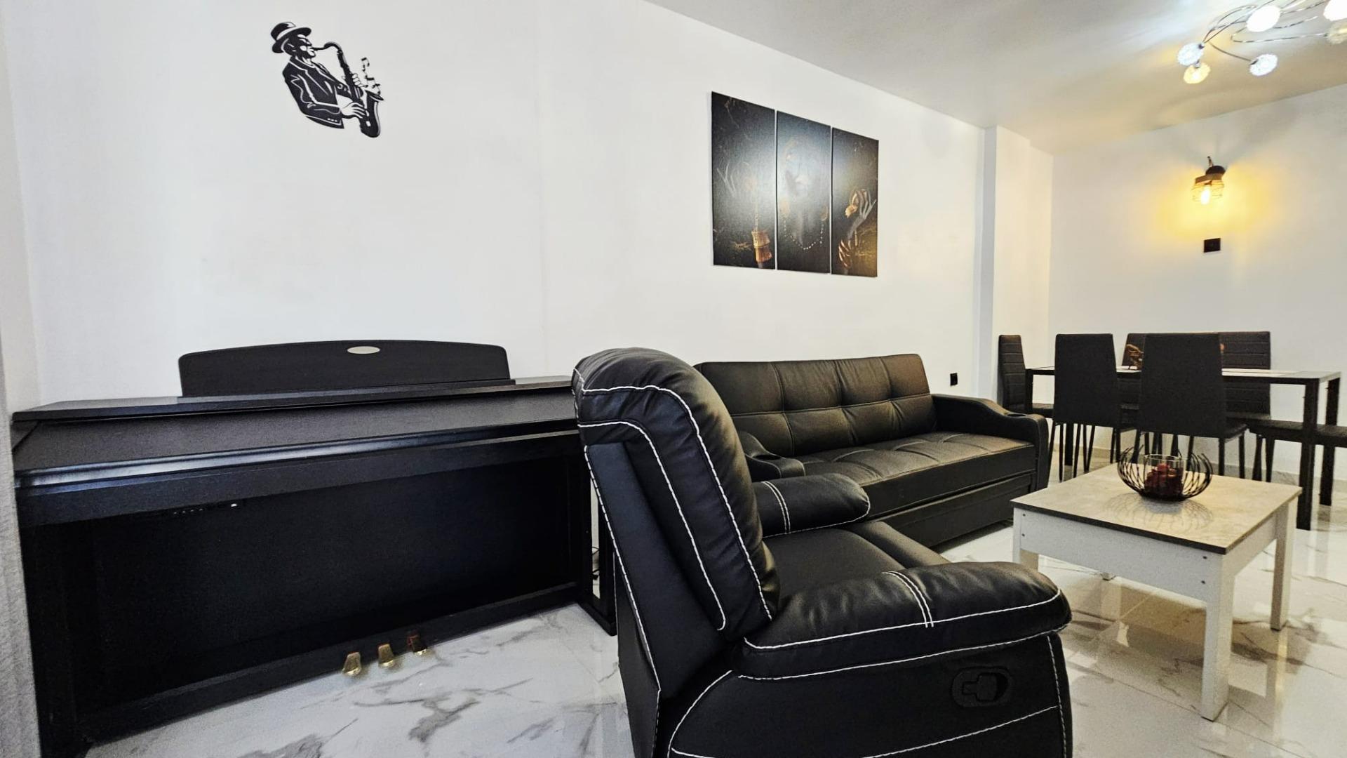 3 Bed, 1 Bath, ApartmentFor Sale, Torrevieja, Alicante