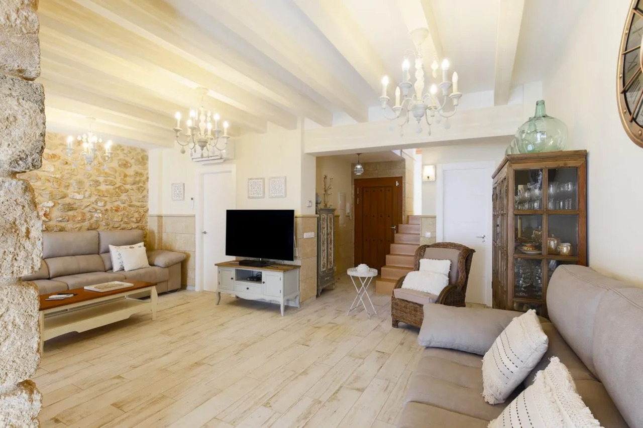 10 Bed, 10 Bath, HouseFor Sale, Jalon, Alicante