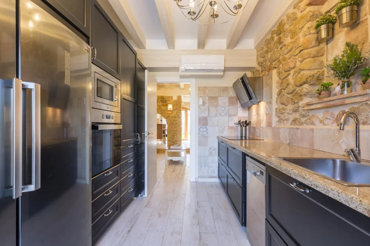 10 Bed, 10 Bath, HouseFor Sale, Jalon, Alicante