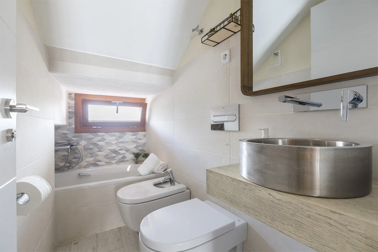 10 Bed, 10 Bath, HouseFor Sale, Jalon, Alicante