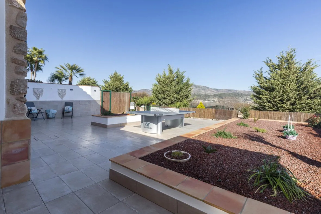 10 Bed, 10 Bath, HouseFor Sale, Jalon, Alicante