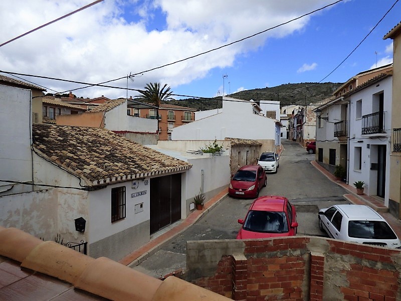 4 Bed, 2 Bath, HouseFor Sale, Orxeta, Alicante