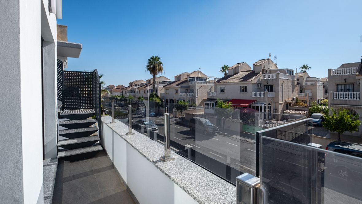 3 Bed, 3 Bath, HouseFor Sale, Torrevieja, Alicante