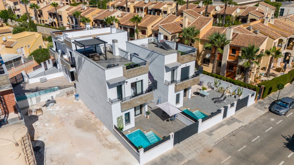 3 Bed, 3 Bath, HouseFor Sale, Torrevieja, Alicante