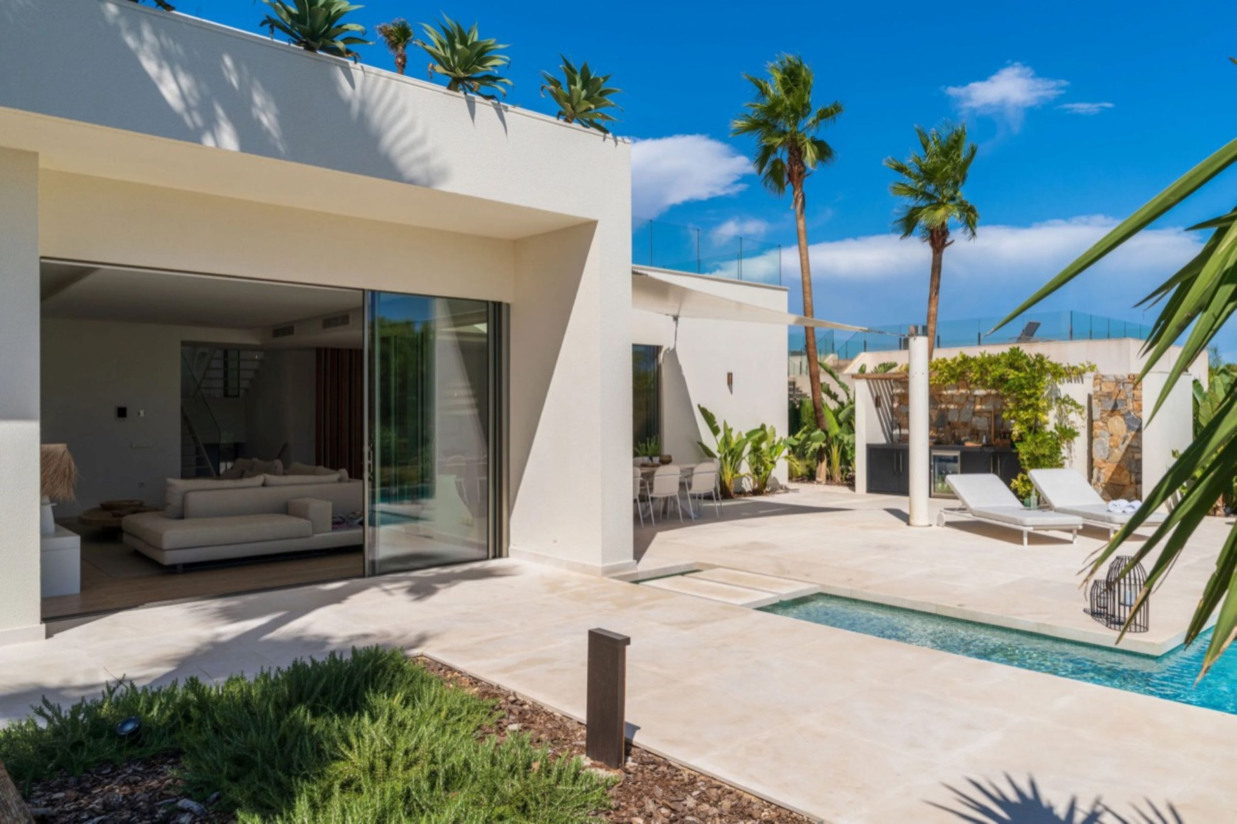 5 Bed, 3 Bath, HouseFor Sale, San Miguel de Salinas, Alicante