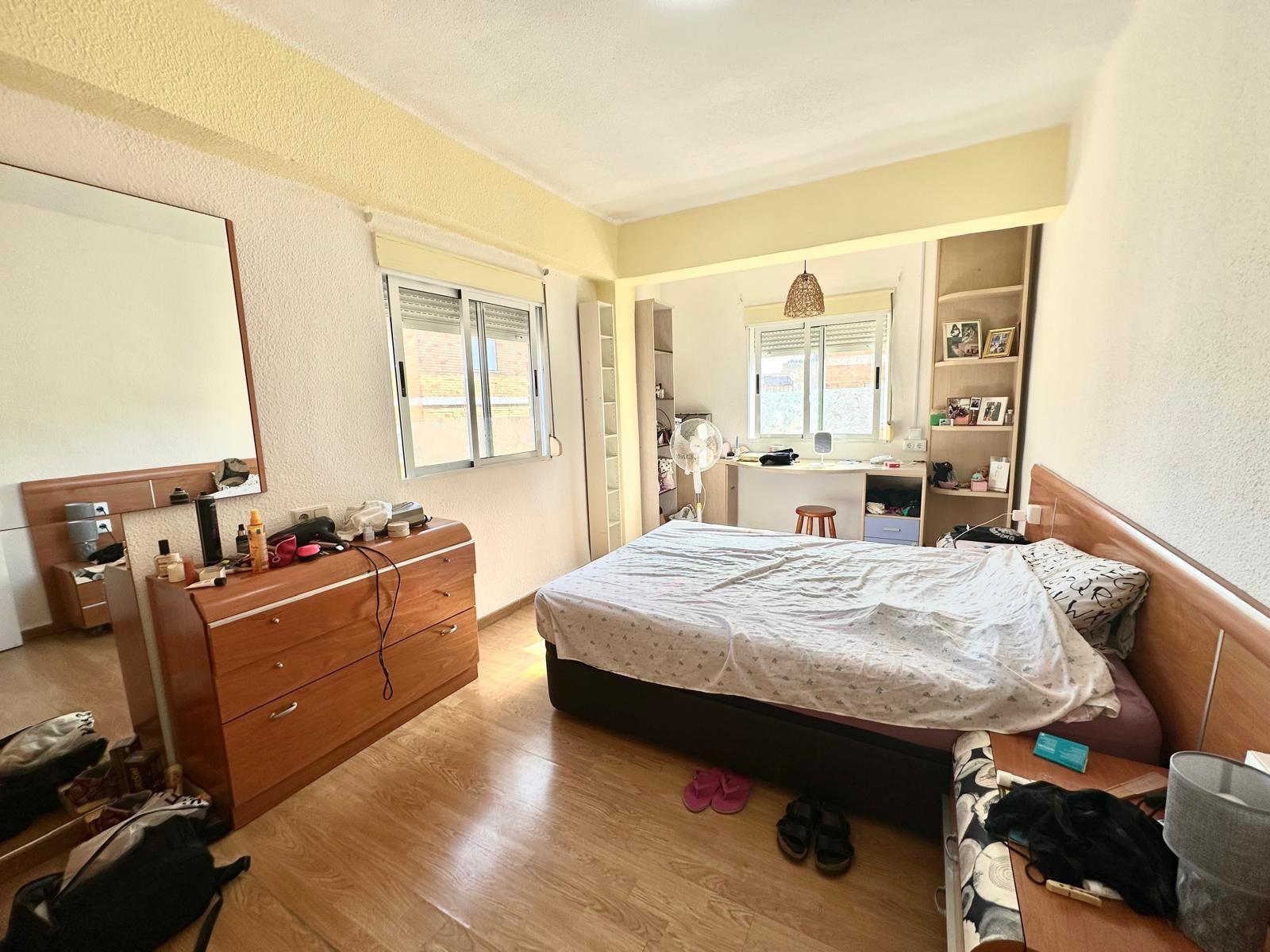 3 Bed, 1 Bath, ApartmentFor Sale, Torrevieja, Alicante 3 Bed, 1 Bath, ApartmentFor Sale, Torrevieja, Alicante