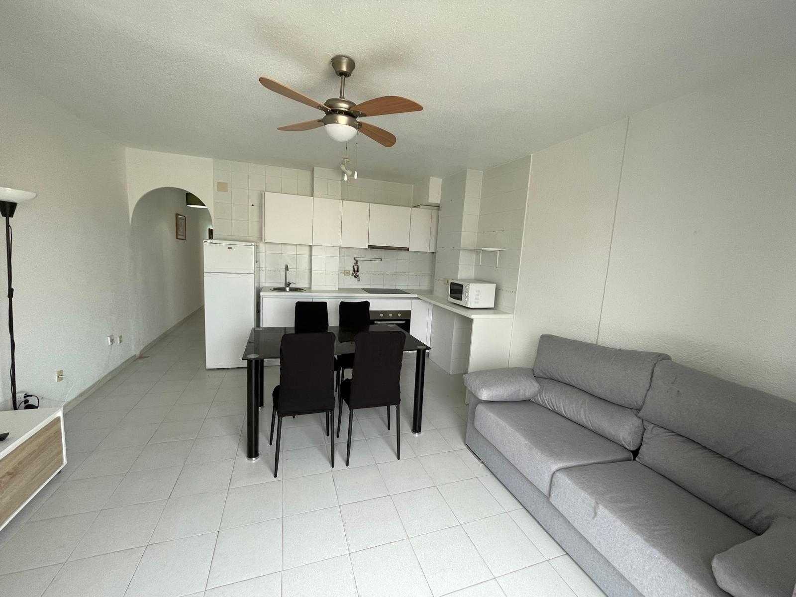 2 Bed, 1 Bath, ApartmentFor Sale, Torrevieja, Alicante