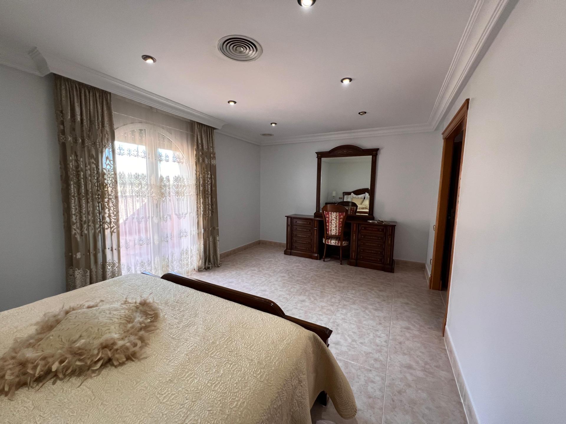 7 Bed, 5 Bath, HouseFor Sale, Callosa De Segura, Alicante