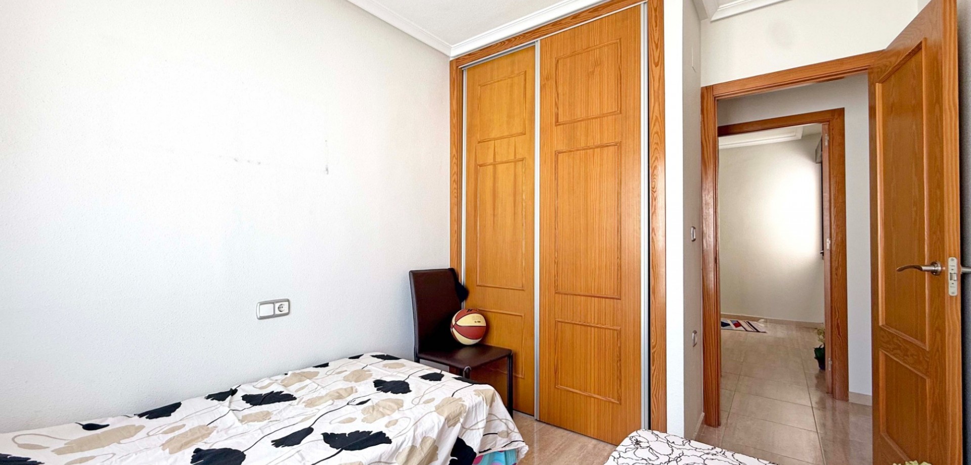 3 Bed, 2 Bath, ApartmentFor Sale, Torrevieja, Alicante