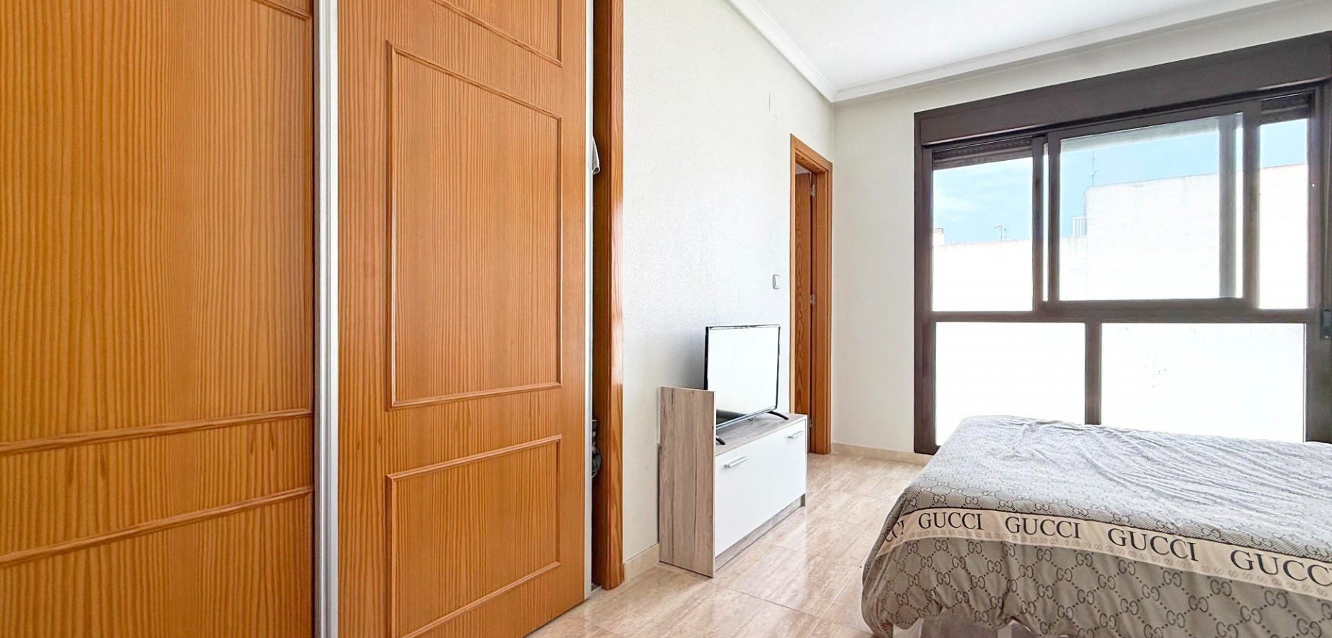 3 Bed, 2 Bath, ApartmentFor Sale, Torrevieja, Alicante