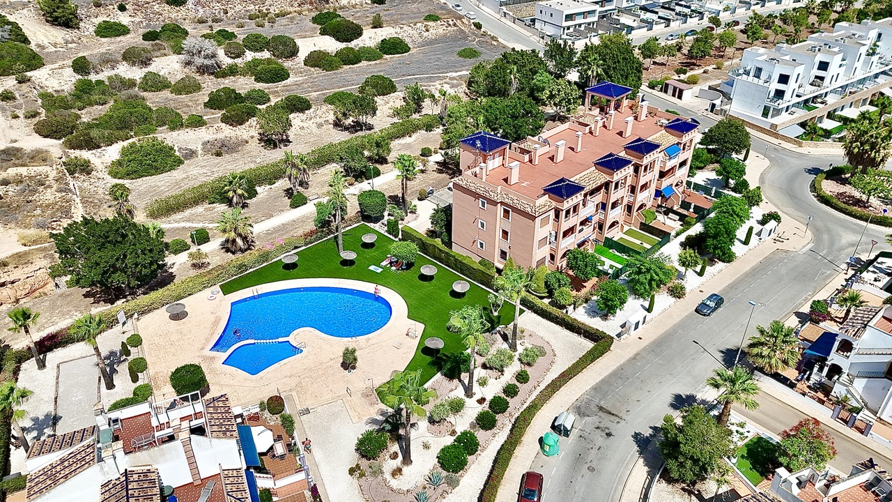 2 Bed, 2 Bath, ApartmentFor Sale, Villamartin, Alicante