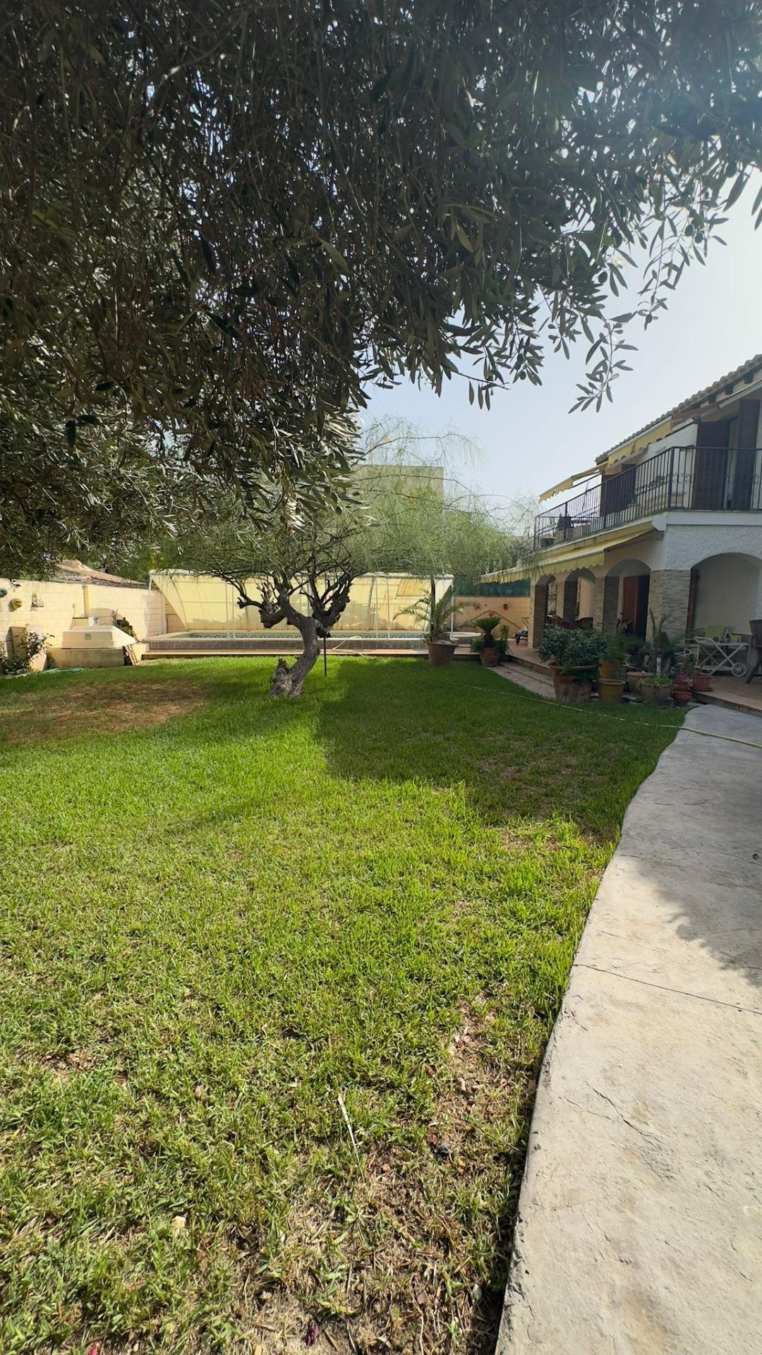 4 Bed, 2 Bath, HouseFor Sale, Orihuela Costa, Alicante