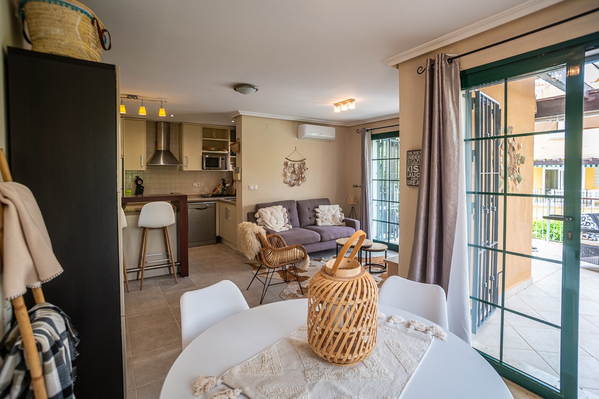 3 Bed, 2 Bath, HouseFor Sale, Torrevieja, Alicante 3 Bed, 2 Bath, HouseFor Sale, Torrevieja, Alicante