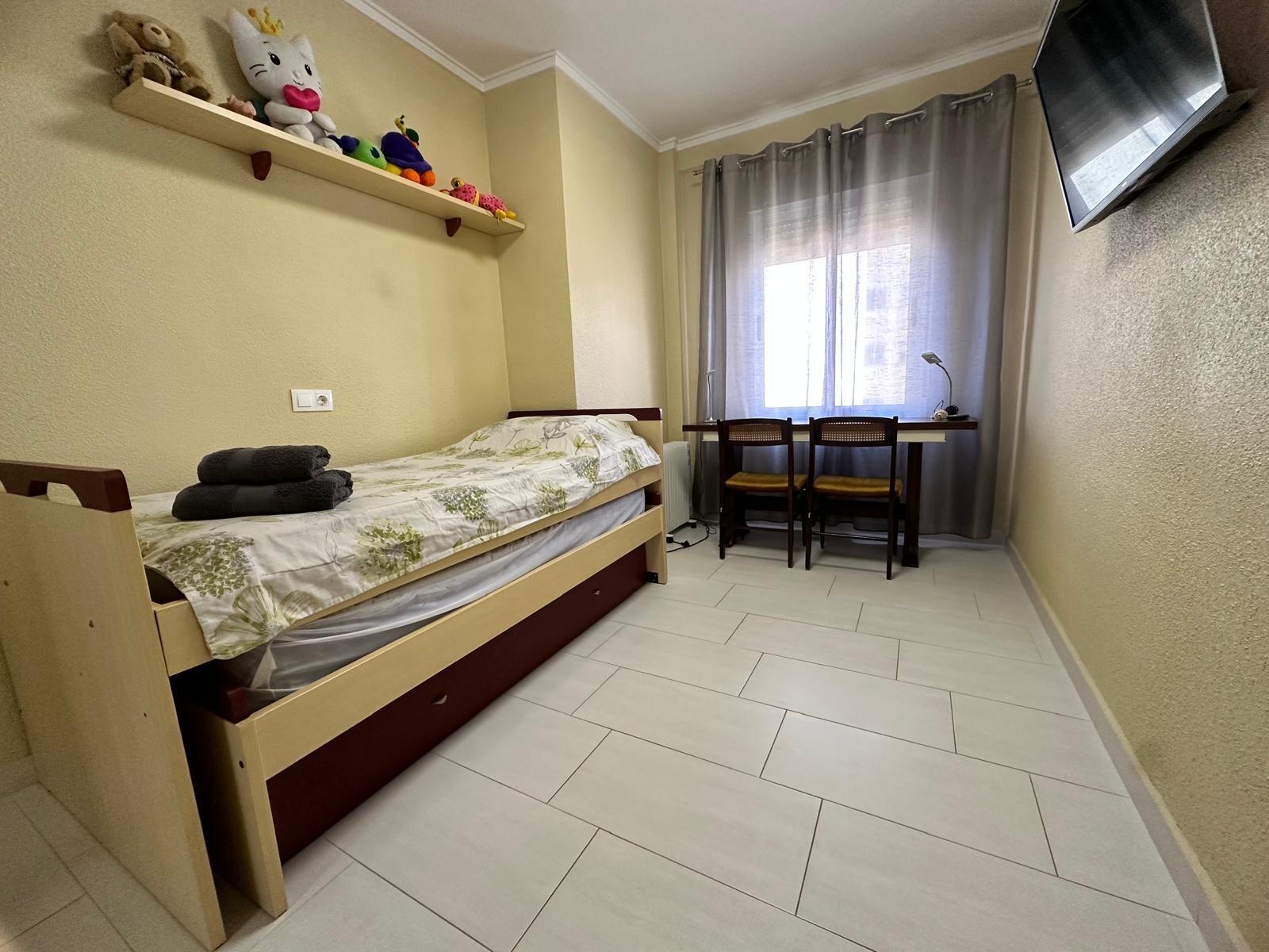 3 Bed, 2 Bath, ApartmentFor Sale, Torrevieja, Alicante