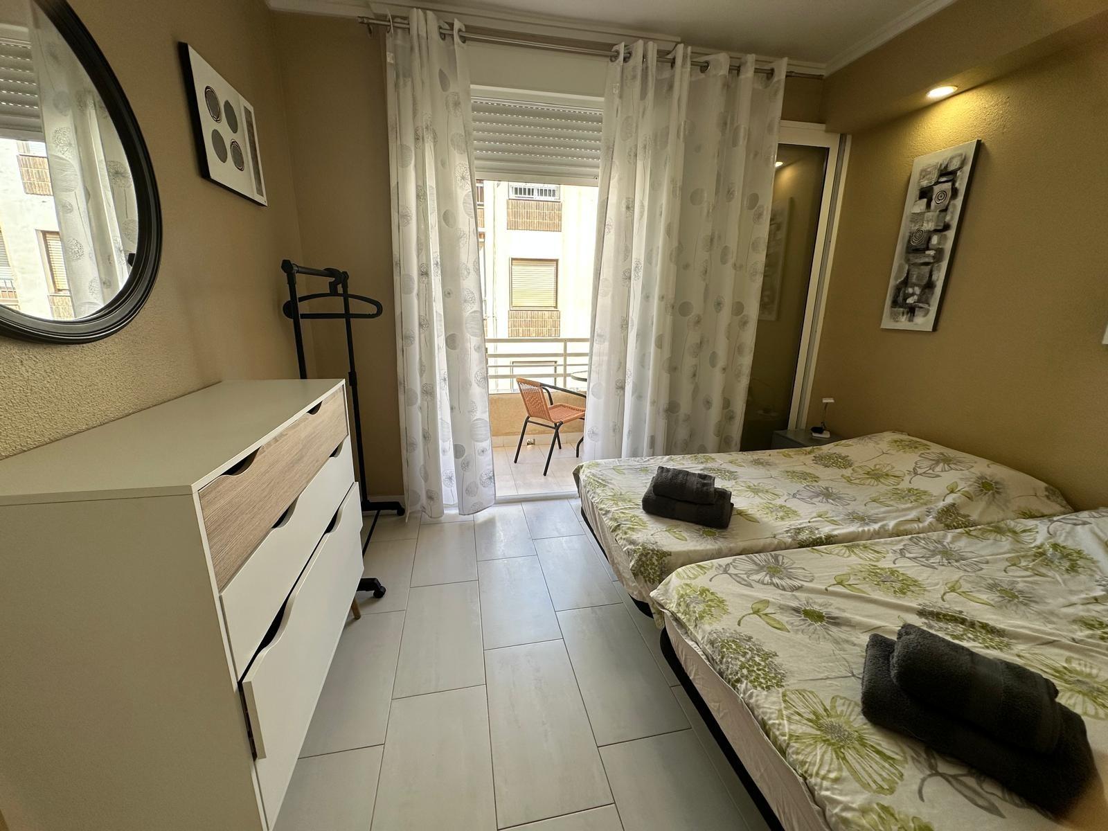 3 Bed, 2 Bath, ApartmentFor Sale, Torrevieja, Alicante