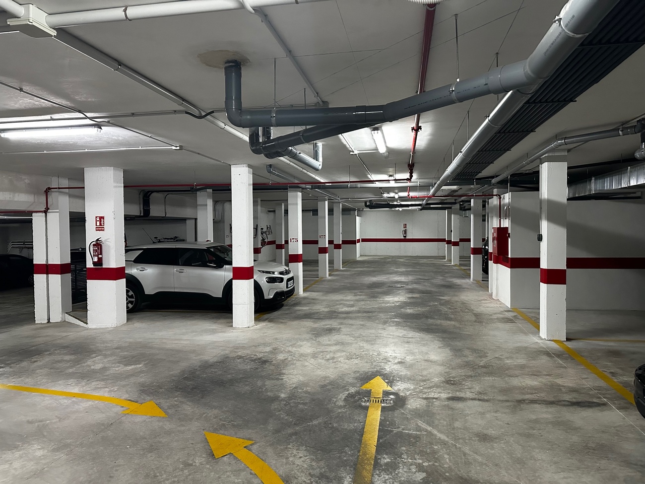 3 Bed, 2 Bath, ApartmentFor Sale, El Raso, Alicante