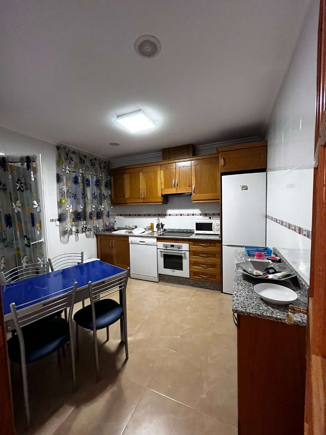 3 Bed, 2 Bath, ApartmentFor Sale, Torrevieja, Alicante