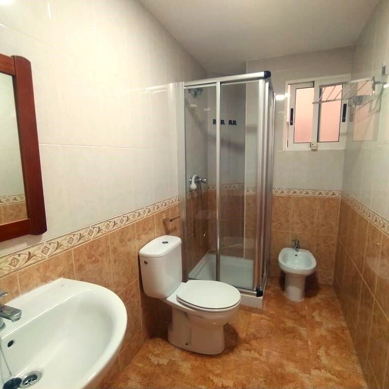 2 Bed, 1 Bath, ApartmentFor Sale, Torrevieja, Alicante