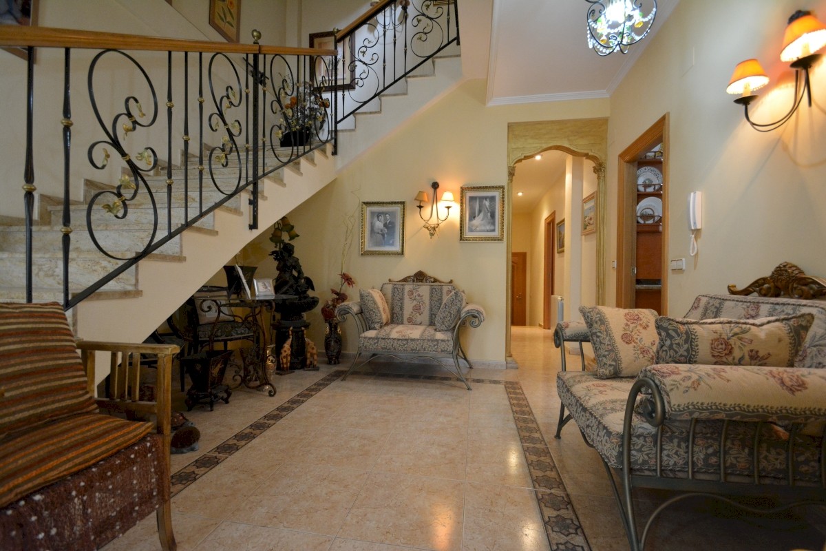 8 Bed, 4 Bath, HouseFor Sale, Guardamar Del Segura, Alicante 8 Bed, 4 Bath, HouseFor Sale, Guardamar Del Segura, Alicante