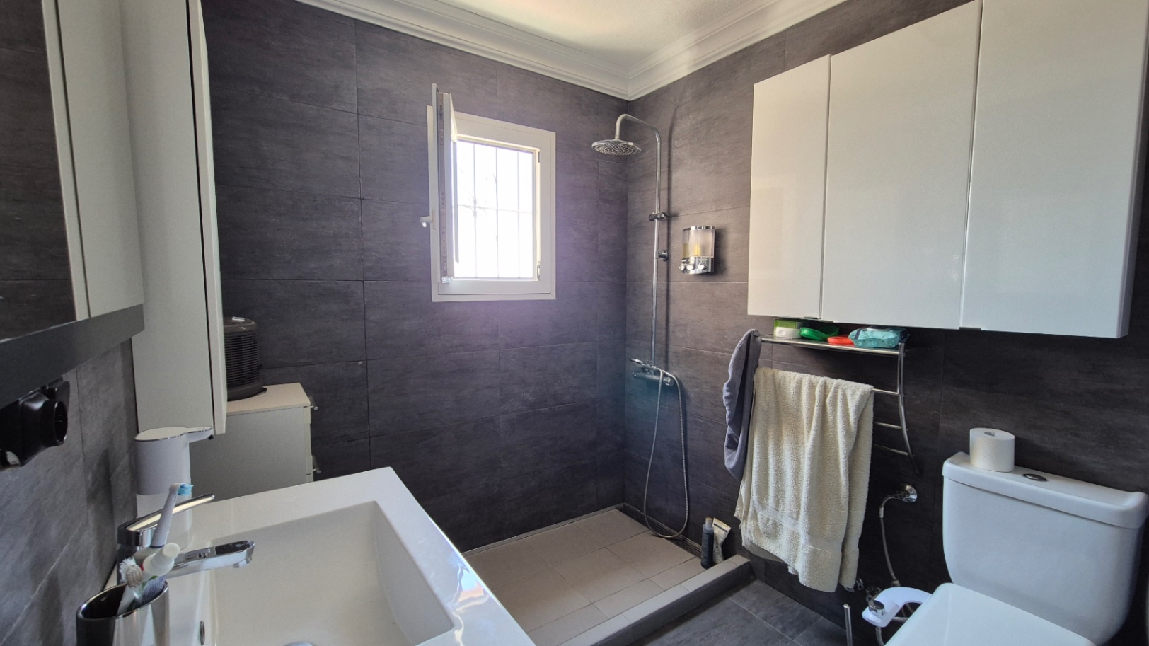 3 Bed, 2 Bath, HouseFor Sale, Torrevieja, Alicante 3 Bed, 2 Bath, HouseFor Sale, Torrevieja, Alicante