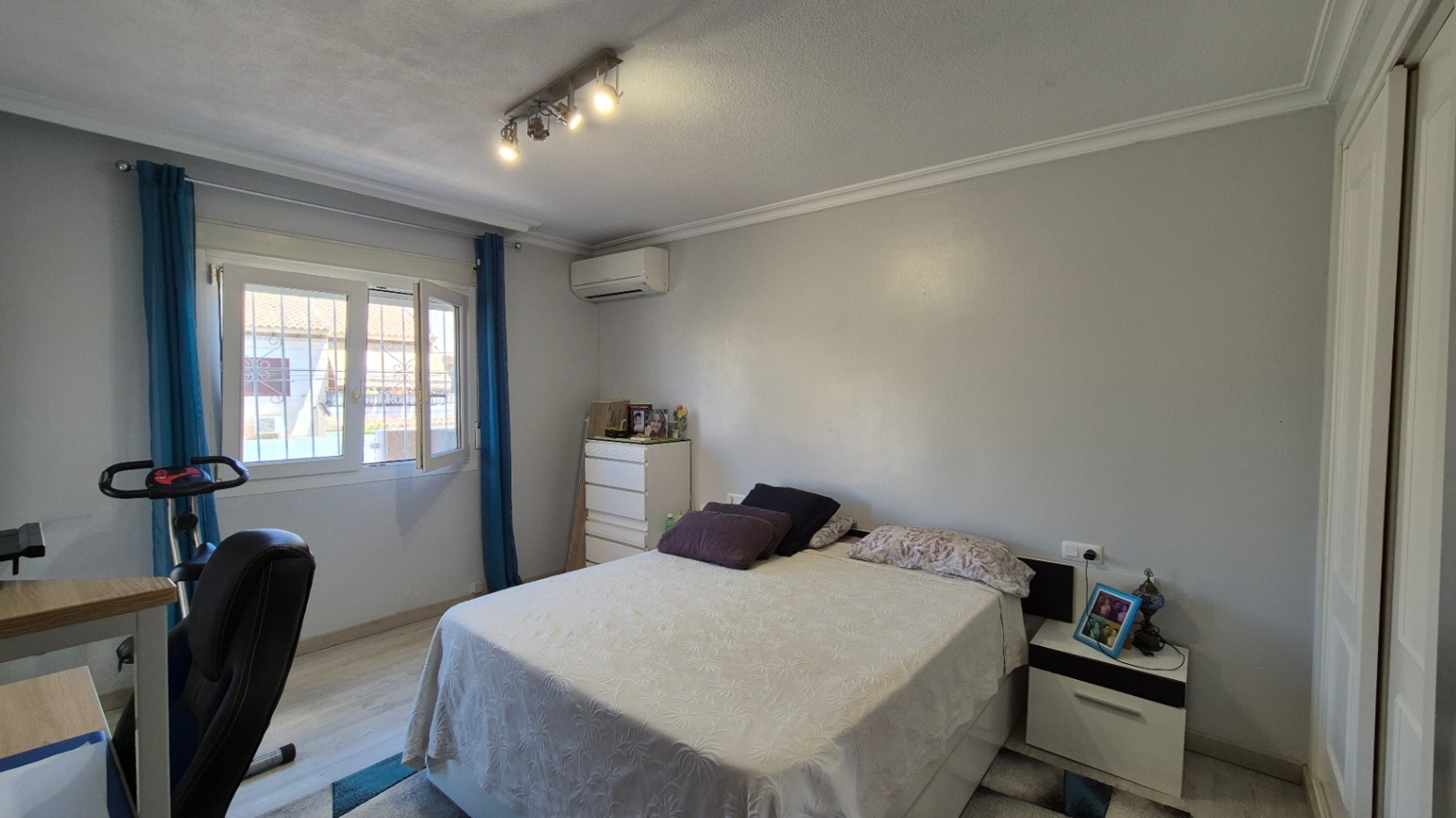 3 Bed, 2 Bath, HouseFor Sale, Torrevieja, Alicante 3 Bed, 2 Bath, HouseFor Sale, Torrevieja, Alicante