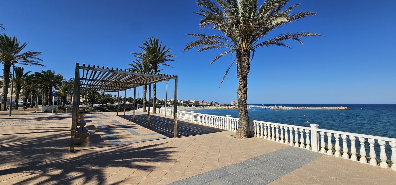3 Bed, 1 Bath, ApartmentFor Sale, Torre De La Horadada, Alicante