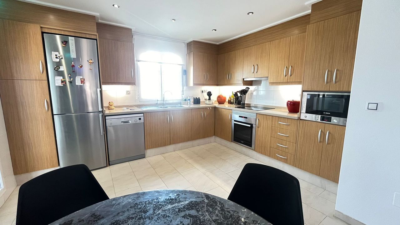 3 Bed, 2 Bath, ApartmentFor Sale, Los Dolses, Alicante