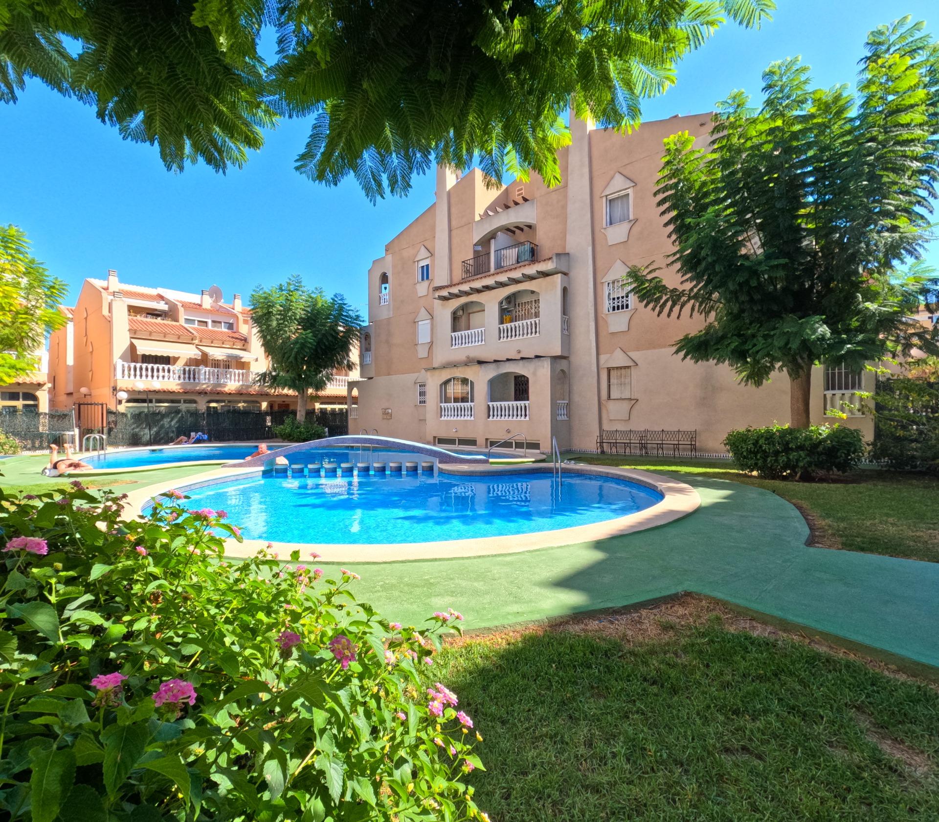 1 Bath, ApartmentFor Sale, Torrevieja, Alicante